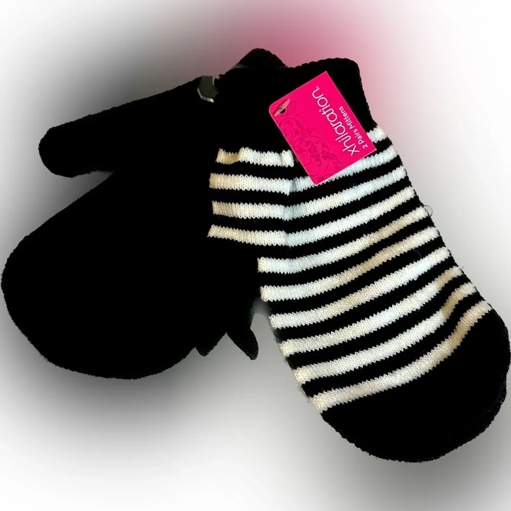 2 PAIR MITTENS XHILARATION BLACK, BLACK & WHITE STRIPE STRETCHY KNIT Winter Warm